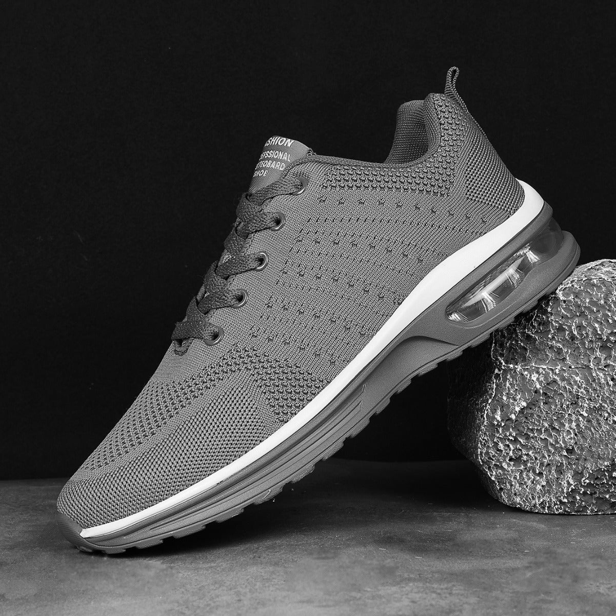 Casual Flyknit Breathable Light Running Shoes